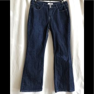 Levi’s 526 Slender Boot Cut Jean